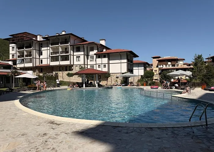 Stylish Near Harbor And Luxury Lejlighed *